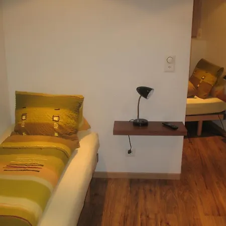Mier Gfallt's Apartment